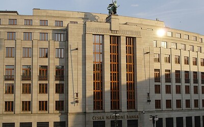 Česká národní banka snížila základní úrokovou sazbu o půl procentního bodu