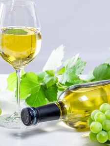 České bílé víno je podle turistů jedno z nejlepších v Evropě, vítěz nepřekvapí