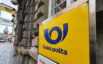 České poště hrozí insolvence, oznámil Rakušan