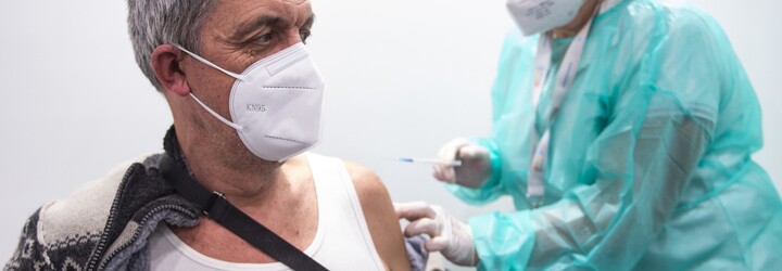 Česko v očkování proti koronaviru stále pokulhává za průměrem Evropské unie