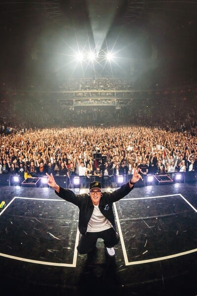 Český rap zažil historický večer. DJ Wich předvedl ve vyprodané O2 areně světovou show