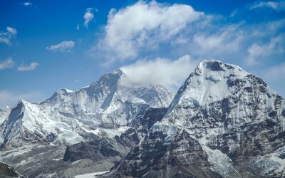 Čeští horolezci, kteří uvízli na vrcholu himalájské hory, se dočkali zázraku. Počasí se zlepšilo a mohou se vrátit