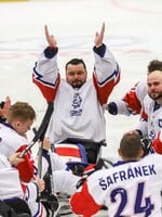 Čeští parahokejisté míří do čtvrtfinále mistrovství světa! V noci sehráli historický zápas s Kanadou