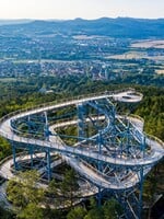 Chceš si pozrieť scenériu Slovenska z výšky? Toto je TOP 10 vyhliadkových veží, ktoré sa oplatí navštíviť