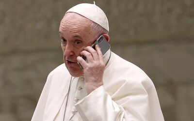 Chceš vidieť pápeža naživo? Máš poslednú možnosť dať sa zaočkovať