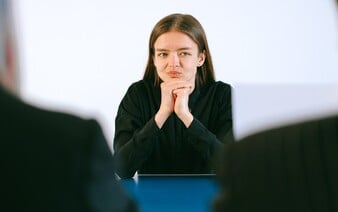 Chceš vyšší plat či povýšenie? Vyhovárať sa šéfovi na zdražovanie alebo dávať si ultimáta škodí. Zisťovali sme, čo zaberá (Tipy)