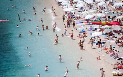 Chorvátsko chce výrazne obmedziť počet turistov. Aj Slováci si na dovolenke zrejme priplatia, krajina chystá nové poplatky