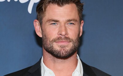 Chris Hemsworth má genetickou predispozici k Alzheimerově chorobě. Bere si na čas volno