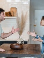 Čo je najčastejšou príčinou hádok vo vzťahu? Renomovaný psychológ prezradil, prečo sa hádame s partnermi