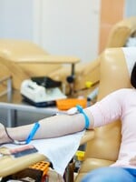 Čo získaš za darovanie krvi? Ak spĺňaš tieto podmienky, si ideálnym adeptom na záchranu života
