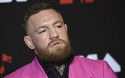 Conor McGregor je obviněn z brutálního znásilnění ženy, vinu odmítá. Gynekolog popsal její rozsáhlá zranění