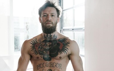 Conor McGregor se vrací do oktagonu. Na Instagramu ukázal svou vypracovanou postavu a připravenost na zápas