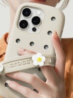 Crocs má bláznivou spolupráci. Značka představila unikátní pouzdro na telefon