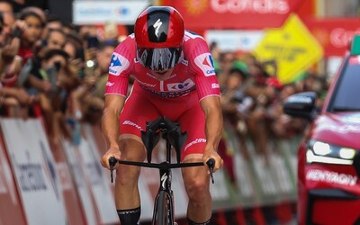 Cyklisti na španielskej Vuelte sa sťažujú na príliš časté testovanie na koronavírus. Z pretekov už vypadlo 23 pretekárov