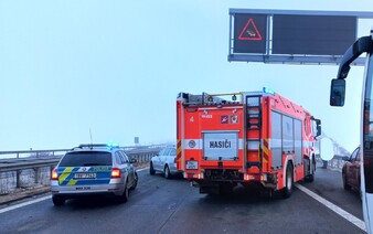 D10 u Mladé Boleslavi na Prahu je dočasně uzavřena kvůli dvěma nehodám
