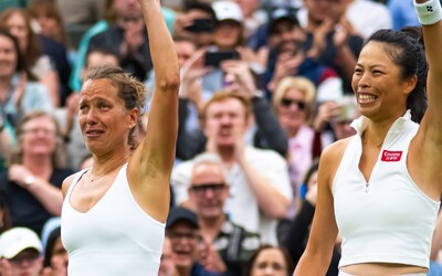 Další český úspěch na Wimbledonu! Strýcová a Sie Šu-wej ovládly finále čtyřhry