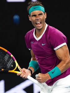 Další rána pro olympijský tenis? Rafael Nadal možná nenastoupí do hry