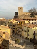 Ďalšia talianska dedinka ponúka domy za 1 €, tentokrát sú podmienky oveľa jednoduchšie