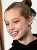 Ďalšie dieťa Angeliny Jolie a Brada Pitta sa chce vzdať otcovho priezviska. Žiadosť prichádza v kontexte rozvodu rodičov