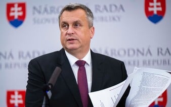 Danko sa obul do štatistikov: „Šéf úradu si môže ten prieskum strčiť do zadku“. Inštitúcia reaguje