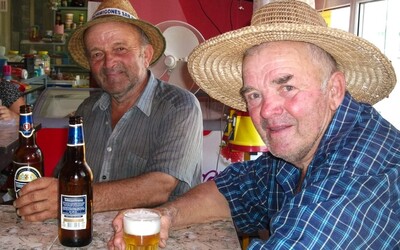 Dědeček za život navštívil již 50 000 hospod. Sám odhaduje, že za pivo utratil více než 3,5 milionu korun