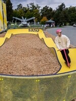 Designblok 2025: Mezi expozicemi najdeš skejt, pumptrack nebo modulární nábytek ze stíracích losů