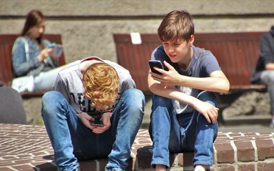 Deti hackujú svoje iPhony. Chcú tak obísť limity nastavené rodičmi