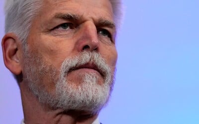 Devítiletý hrdina Šimon vytáhl tonoucího dědu z vody. Od prezidenta dostal vyznamenání