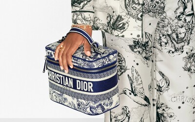 Dior poprvé představuje domácí módu