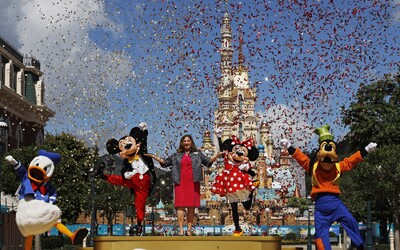Disney propustilo 28 tisíc zaměstnanců svých zábavních parků