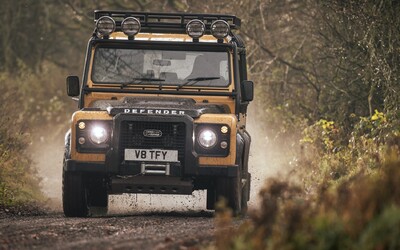 Divize Land Rover Classic vyrobí 25 kusů slavného Defendera ve speciální úpravě za skoro 6 milionů korun