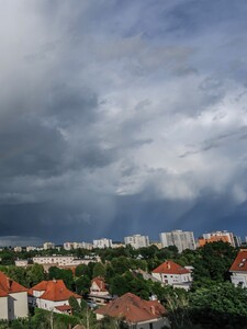 Dnes na Slovensku udrú silnejšie búrky, na pozore by sa mala mať veľká časť Slovákov. Prvé sa začnú už o pár hodín