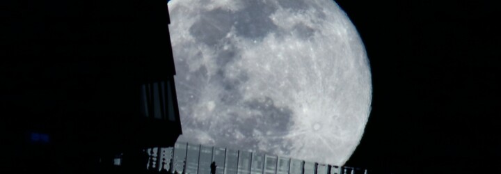 Dnes večer můžeš pozorovat polostínové zatmění Měsíce v úplňku. Kde ho uvidíš nejlíp?
