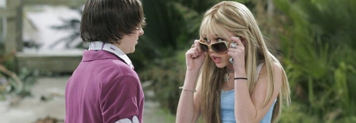 Dočkáme sa návratu Hanny Montany? Dôvodov, prečo si to fanúšikovia myslia je viac, naznačila to aj Miley Cyrus