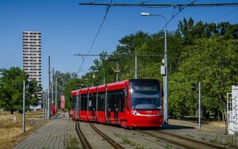 Dopravný podnik Bratislava chce nakúpiť takmer 50-metrové MEGAelektričky. Odviezť by mali stovky ľudí