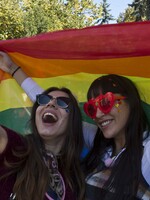 Dotácie pre projekty LGBTI organizácií na Slovensku boli zastavené. Následky pocíti aj Dúhový PRIDE Bratislava