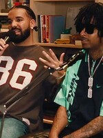 Drake a 21 Savage vydali společné album. Údajně na něm skrytě dissují Kanyeho Westa
