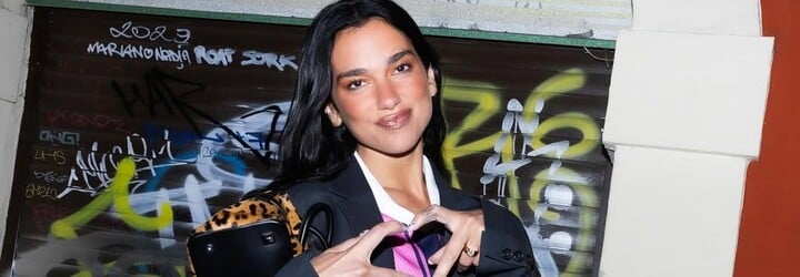 Dua Lipa je oficiálne občiankou Kosova: „Vitaj doma, Dua,“ privítala ju prezidentka