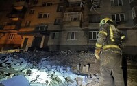 Dva roky od vpádu Rusov na Ukrajinu: Boje neustále pokračujú, Ukrajina je denne vystavená delostreleckým a raketovým útokom