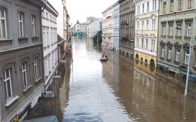 Dvacet let od pražských povodní. „Karlín se díky nim posunul, vzpomínky ale lidem nevrátíte,“ říká bývalý starosta