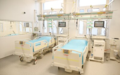 Dve slovenské nemocnice zakázali návštevy. Môže za to výrazne stúpajúca chorobnosť v regióne