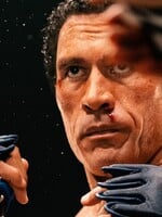 Dwayne Johnson je v novém filmu k nepoznání. Kolik hodin trávil v maskérně?