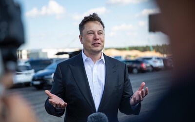 Elon Musk dodržal svoj sľub. Predal akcie Tesly za 5 miliárd dolárov