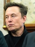Elon Musk predstavil vlastný „ChatGPT“. Údajne má byť strašidelne inteligentný