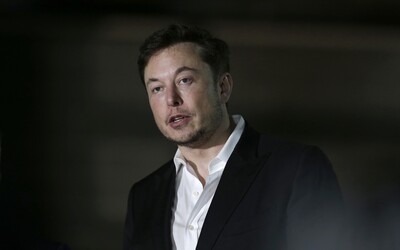 Elon Musk vyhral súd s jaskyniarom, ktorého v minulosti označil za pedofila. Ten žiadal odškodné 190 miliónov dolárov