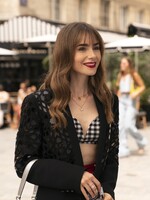 Emily vymenila Paríž za Benátky. V týchto dňoch budeš mať šancu naraziť na štáb ikonického seriálu