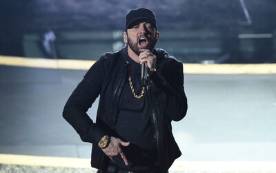 Eminem vysvetlil, prečo mu trvalo 17 rokov, kým vystúpil na Oscaroch so skladbou Lose Yourself
