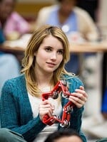 Emma Roberts prý měla na natáčení American Horror Story transfobní poznámky