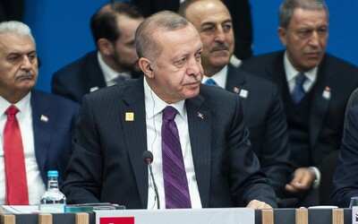 Erdoğan označil teroristov z Hamasu za skupinu osloboditeľov. Turecký prezident zrušil svoju plánovanú cestu do Izraela