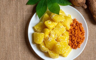 Exotickú potravinu konzumujú milióny ľudí, je pritom najnebezpečnejšia na svete. Ročne zabije viac ako 200 ľudí